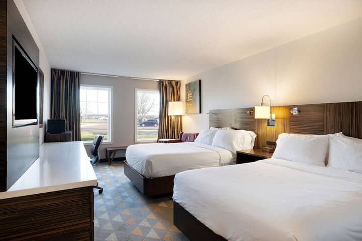 Room 6 of 26